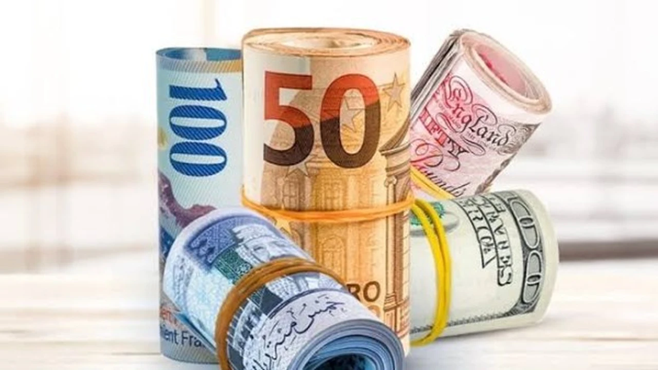 أسعار العملات الأجنبية في مصر تستهل يومها بتحديثات جديدة